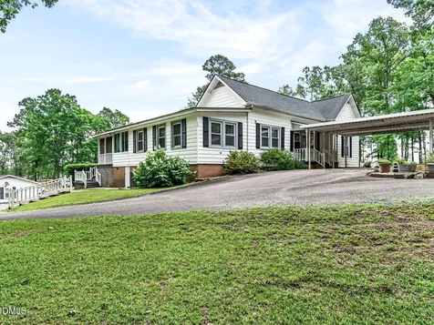 2741 Valley Road Sanford NC 27330