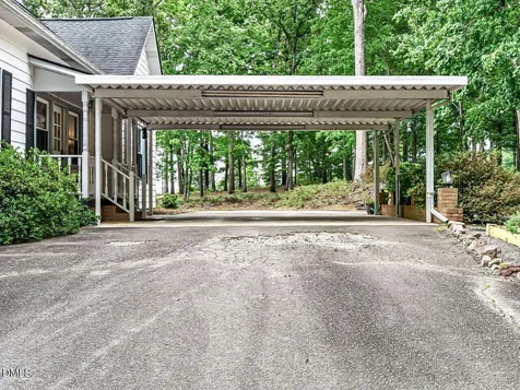 2741 Valley Road Sanford NC 27330