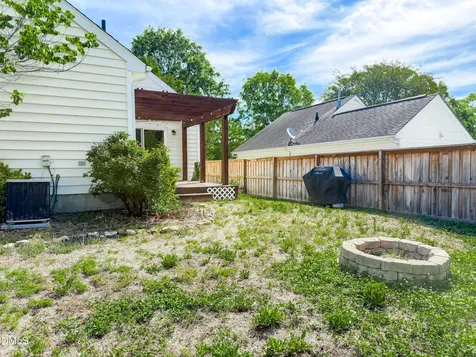 6304 Forest Ridge Drive Durham NC 27713