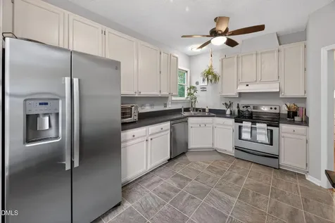 3838 Carnegie Lane Raleigh NC 27612