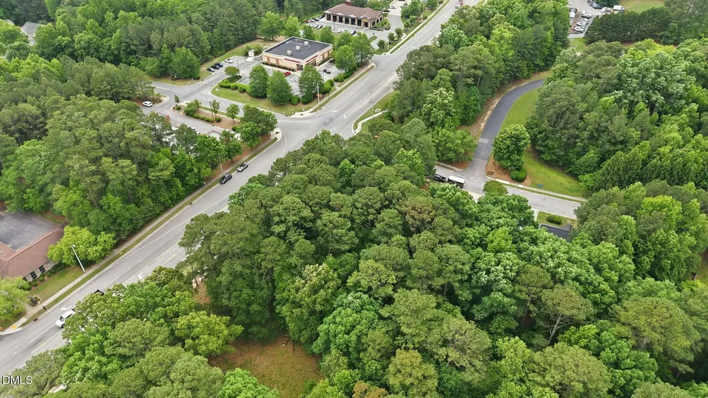 817 Oakhall Drive Holly Springs NC 27540