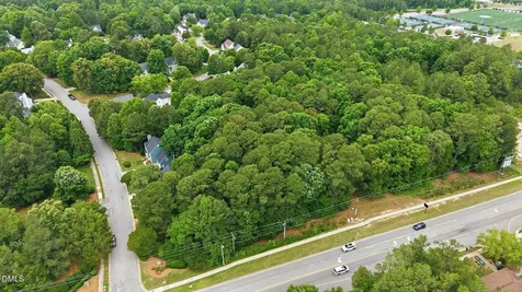 817 Oakhall Drive Holly Springs NC 27540