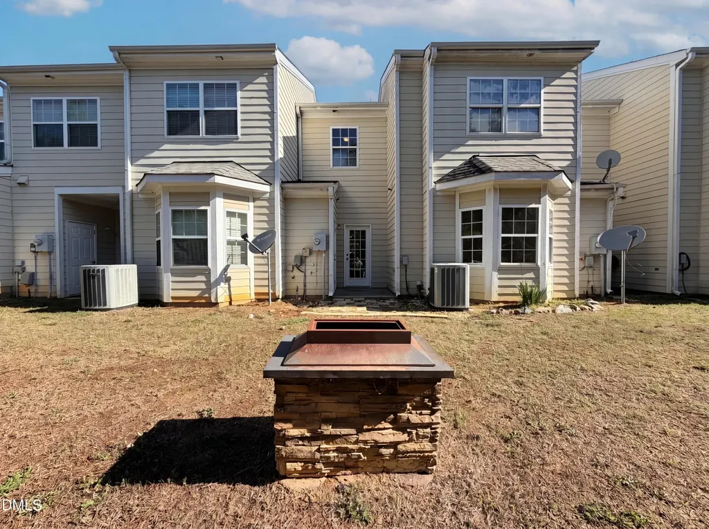 42 Sunnyview Lane Clayton NC 27520
