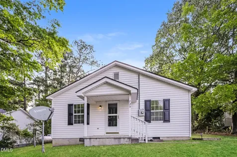 723 S Smith Street Nashville NC 27856