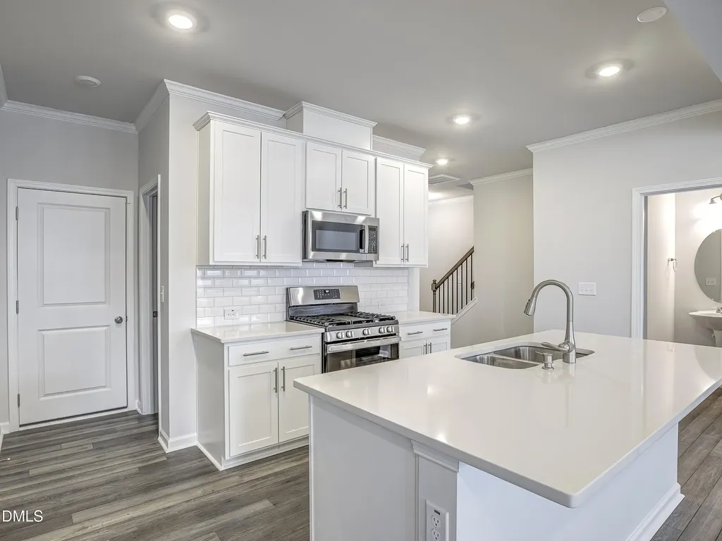 2521 Salt River Lane Raleigh NC 27616