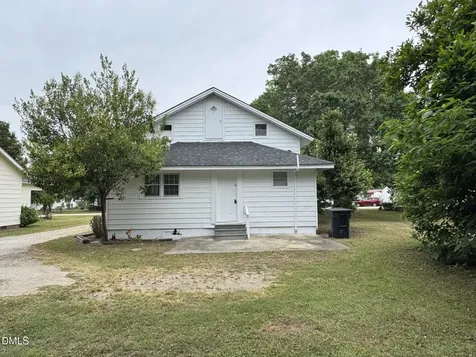 307 E F Street Erwin NC 28339