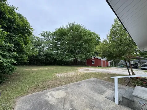 307 E F Street Erwin NC 28339
