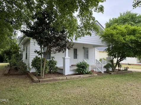 307 E F Street Erwin NC 28339