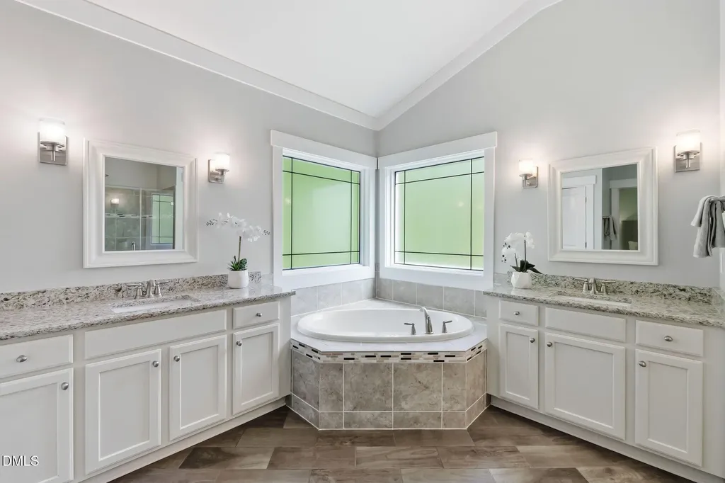 139 Larkin Lane Chapel Hill NC 27516
