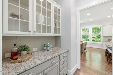 139 Larkin Lane Chapel Hill NC 27516