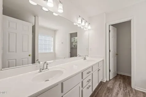 7504 Brighton Village Drive Raleigh NC 27616