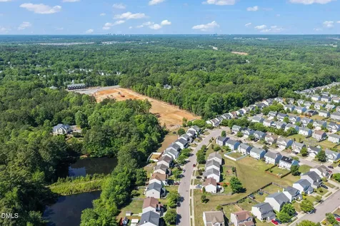 7504 Brighton Village Drive Raleigh NC 27616