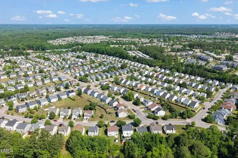 7504 Brighton Village Drive Raleigh NC 27616