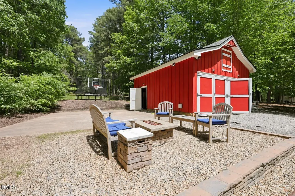 2405 Windsor Trail Raleigh NC 27615