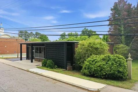 43 W Main Street W Yanceyville NC 27379