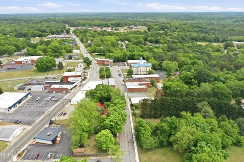 43 W Main Street W Yanceyville NC 27379