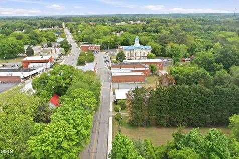 43 W Main Street W Yanceyville NC 27379