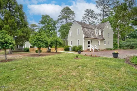 1516 Colony Drive Tarboro NC 27886