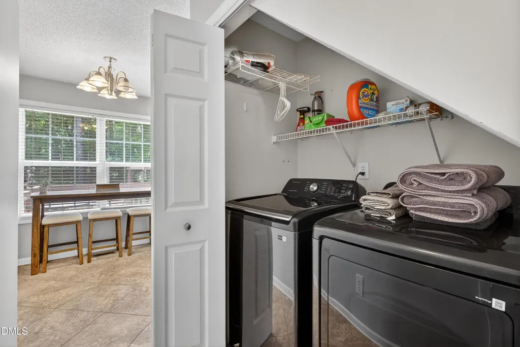 809 Swan Hill Court Fuquay Varina NC 27526