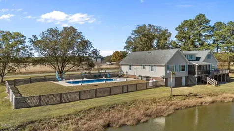 368 Hooks Road Fremont NC 27830