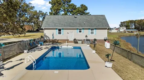 368 Hooks Road Fremont NC 27830
