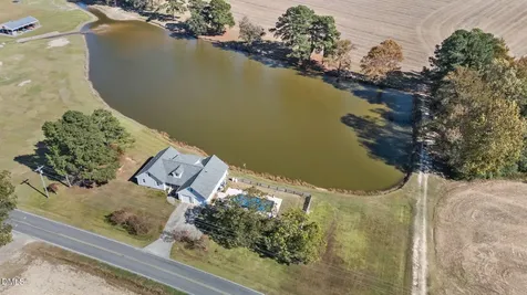368 Hooks Road Fremont NC 27830