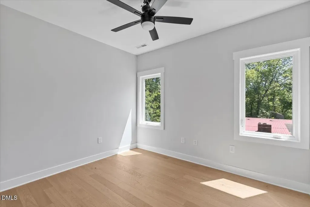 543 Bragg Street Raleigh NC 27610