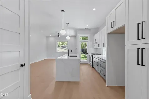 543 Bragg Street Raleigh NC 27610