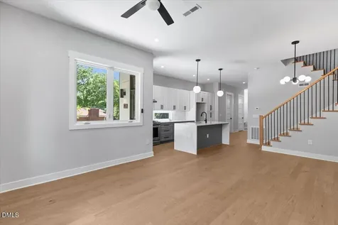 543 Bragg Street Raleigh NC 27610