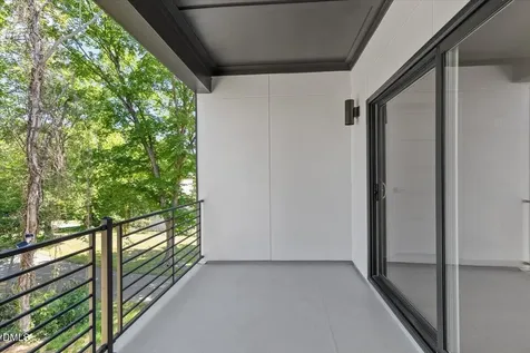 543 Bragg Street Raleigh NC 27610