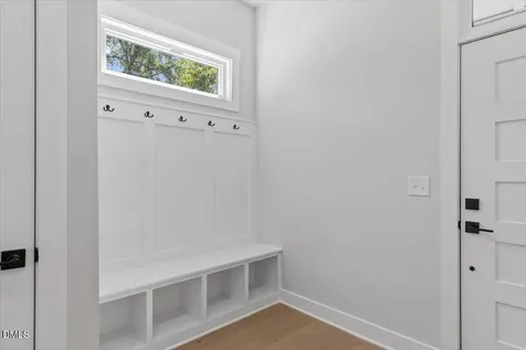 543 Bragg Street Raleigh NC 27610