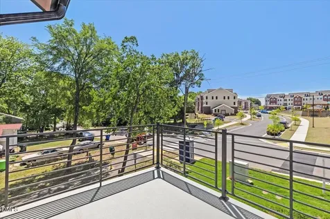 543 Bragg Street Raleigh NC 27610