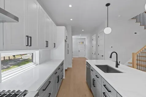 543 Bragg Street Raleigh NC 27610