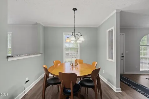 310 Carriage Loop Burlington NC 27217