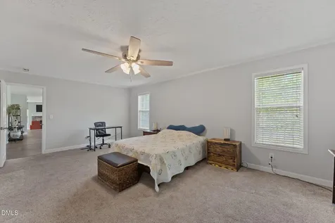 310 Carriage Loop Burlington NC 27217