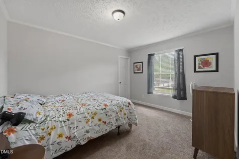 310 Carriage Loop Burlington NC 27217
