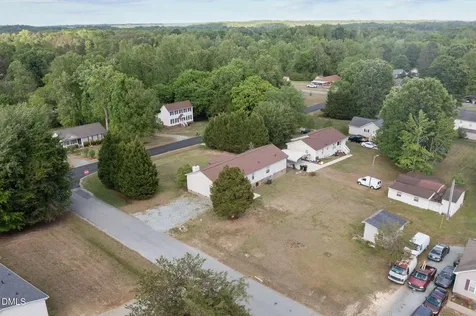 310 Carriage Loop Burlington NC 27217