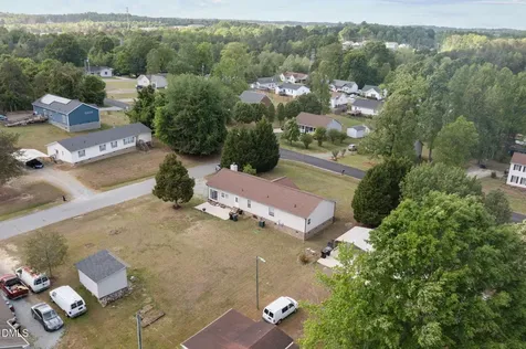 310 Carriage Loop Burlington NC 27217