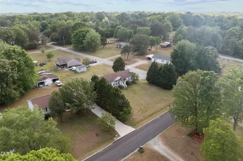 310 Carriage Loop Burlington NC 27217