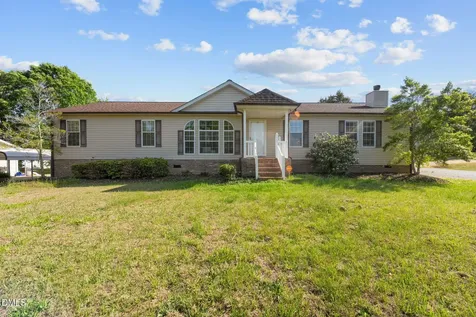 310 Carriage Loop Burlington NC 27217