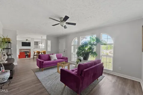 310 Carriage Loop Burlington NC 27217