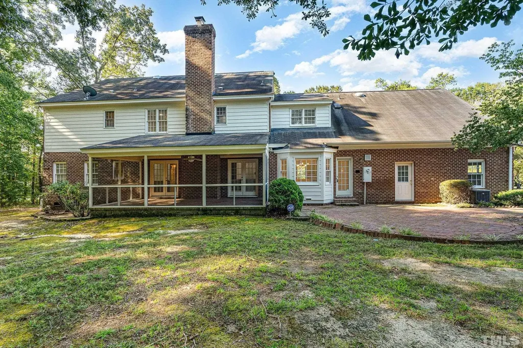 5101 Holly Ridge Farm Road Raleigh NC 27616