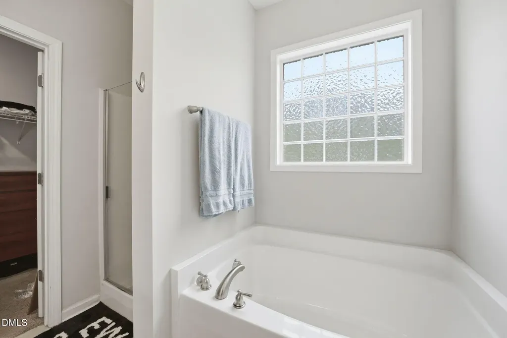 39 Fairview Street Clayton NC 27520
