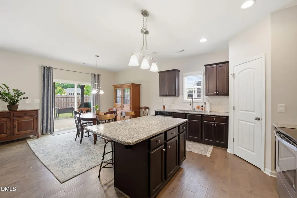 39 Fairview Street Clayton NC 27520