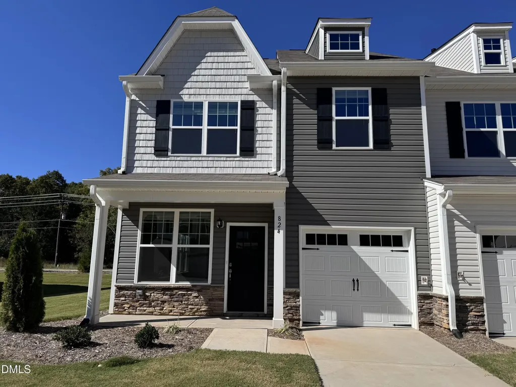 836 Pryor Street Mebane NC 27302