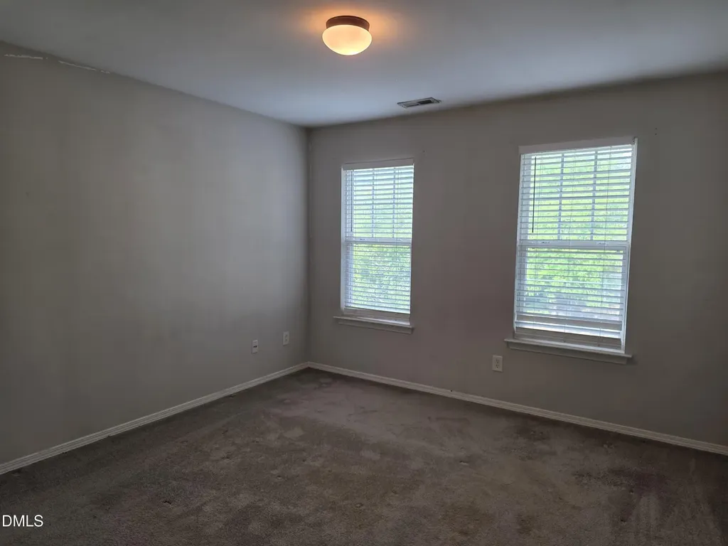 8208 Stone Cellar Drive Raleigh NC 27613