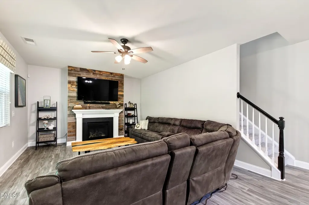 113 Lyonshall Street Fuquay Varina NC 27526