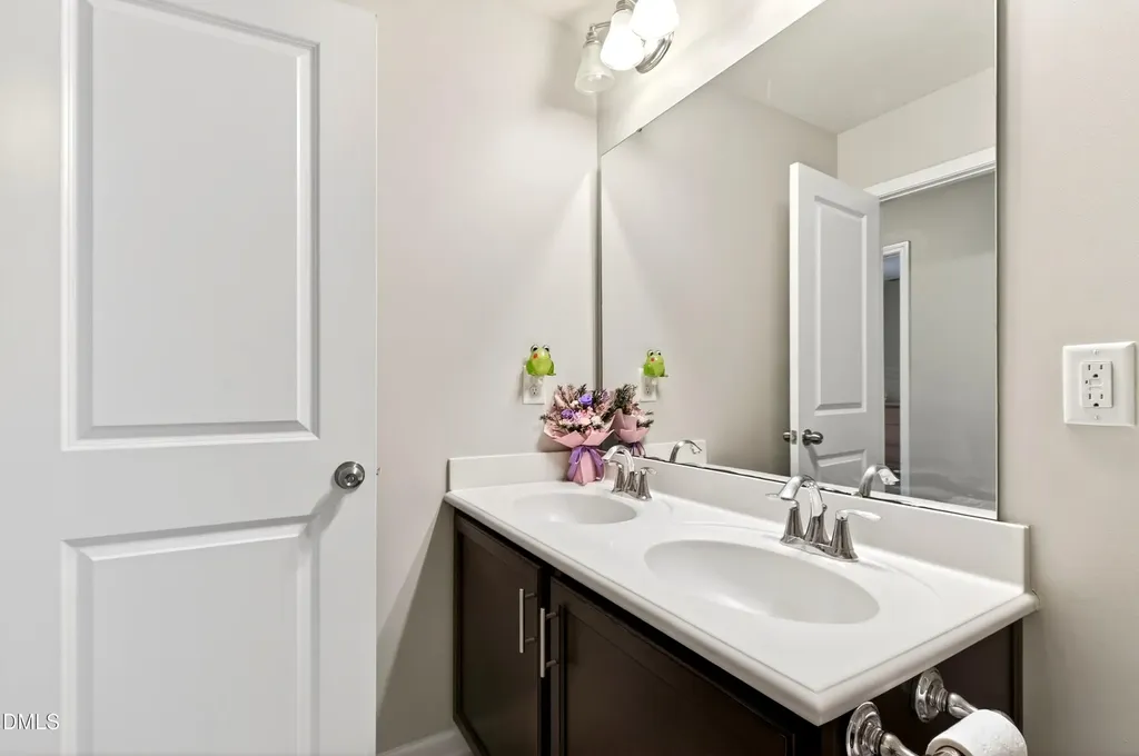 113 Lyonshall Street Fuquay Varina NC 27526