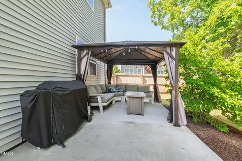 113 Lyonshall Street Fuquay Varina NC 27526