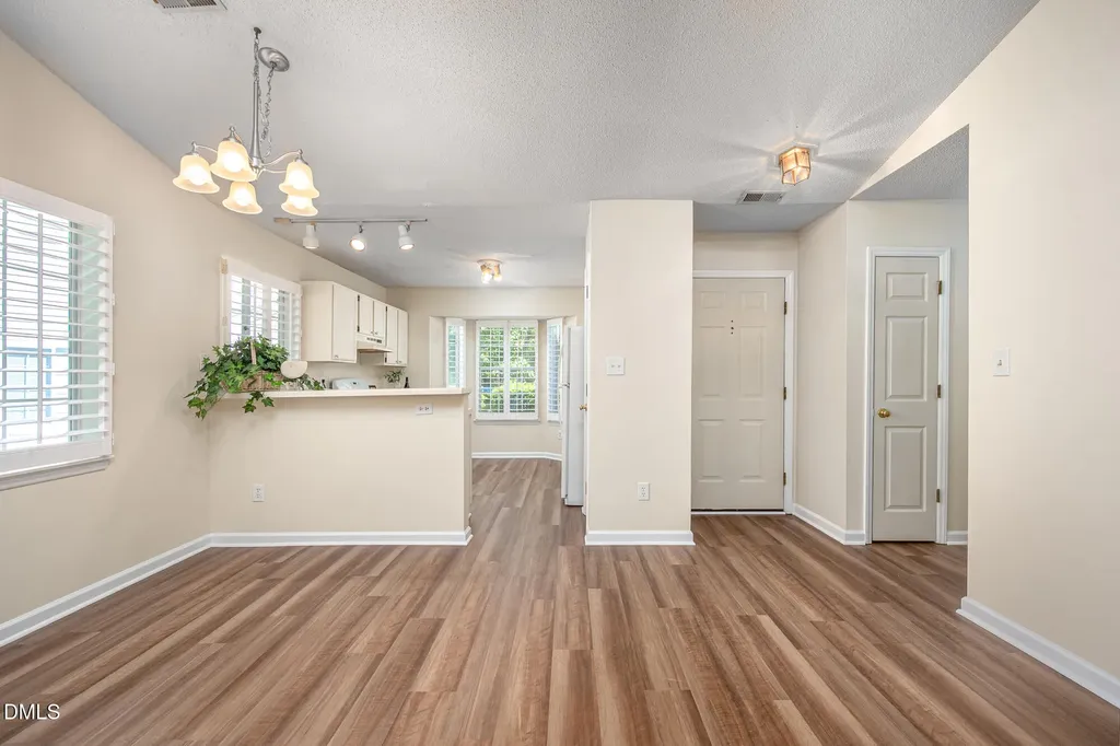 104 Duchess Lane Chapel Hill NC 27517